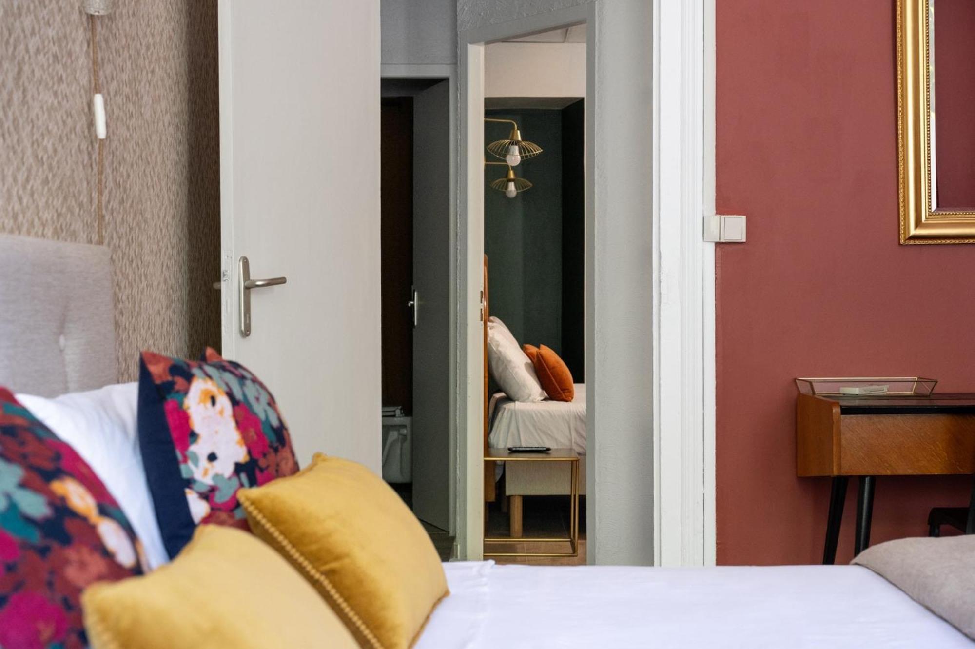 Grand Hotel De La Poste - Lyon Sud - Vienne Экстерьер фото